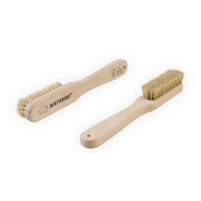 Big Brushy Premium Climbing Chalk Brush – Ergonomic Handle 1