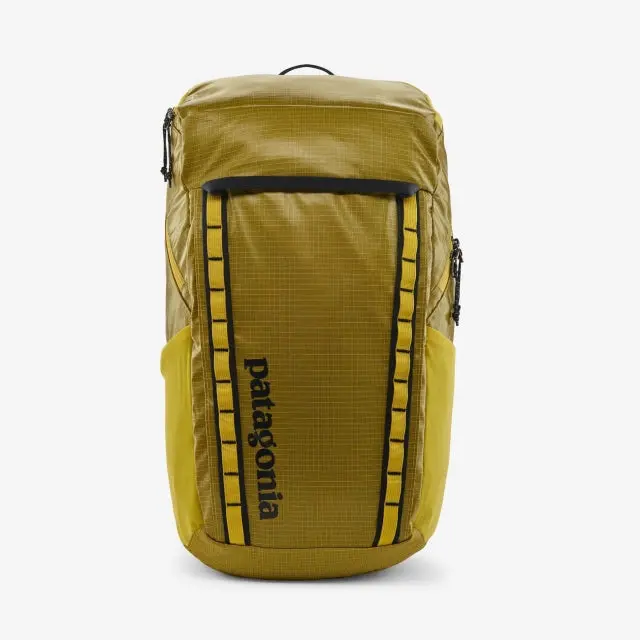 Black Hole 32L Travel-Friendly Backpack 1