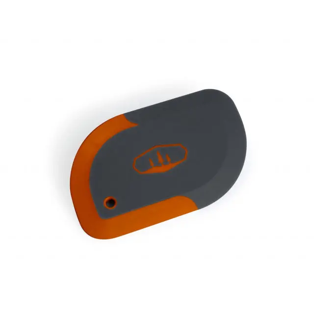 Compact Silicone Scraper With Ergonomic Handle 1