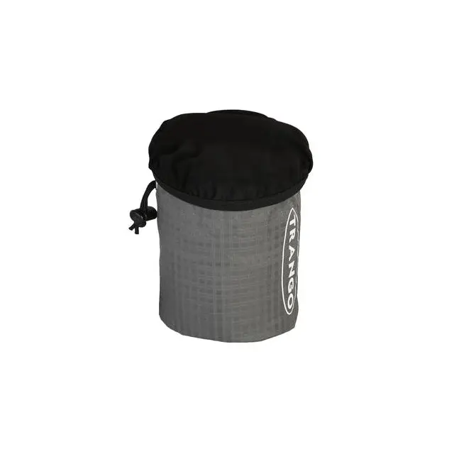 Concealed-Carry-Compatible Chalk Bag 1