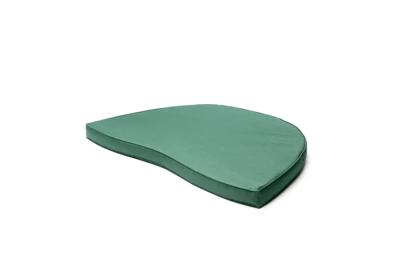 Longleat Banana Chair Cushion – Contoured Outdoor Seat Cover 1