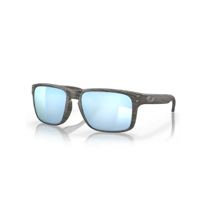 Oakley Holbrook Sunglasses – Classic Frame Style 1