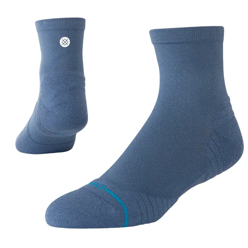 Run Light Cushioned Quarter Socks 1
