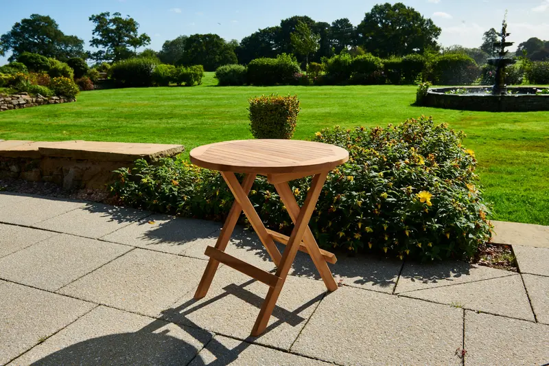 Tatton Folding Round Outdoor Coffee Table – Compact Garden Side Table 1