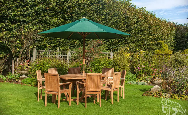 Tissington Outdoor Umbrella With Adjustable Tilt And Crank Handle 1