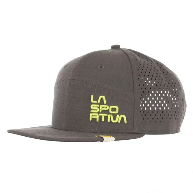 Traverse Trucker Hat – Vintage-Inspired Adjustable Cap 1