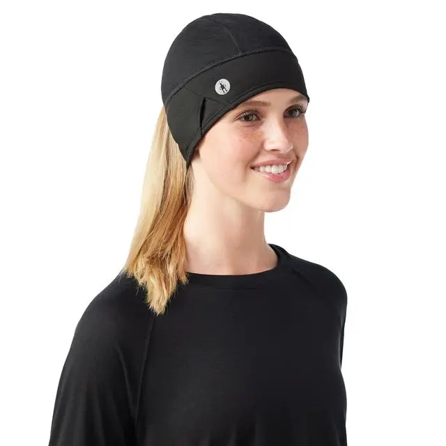 Unisex Fleece Beanie With Ponytail Opening – Black Active Style 1