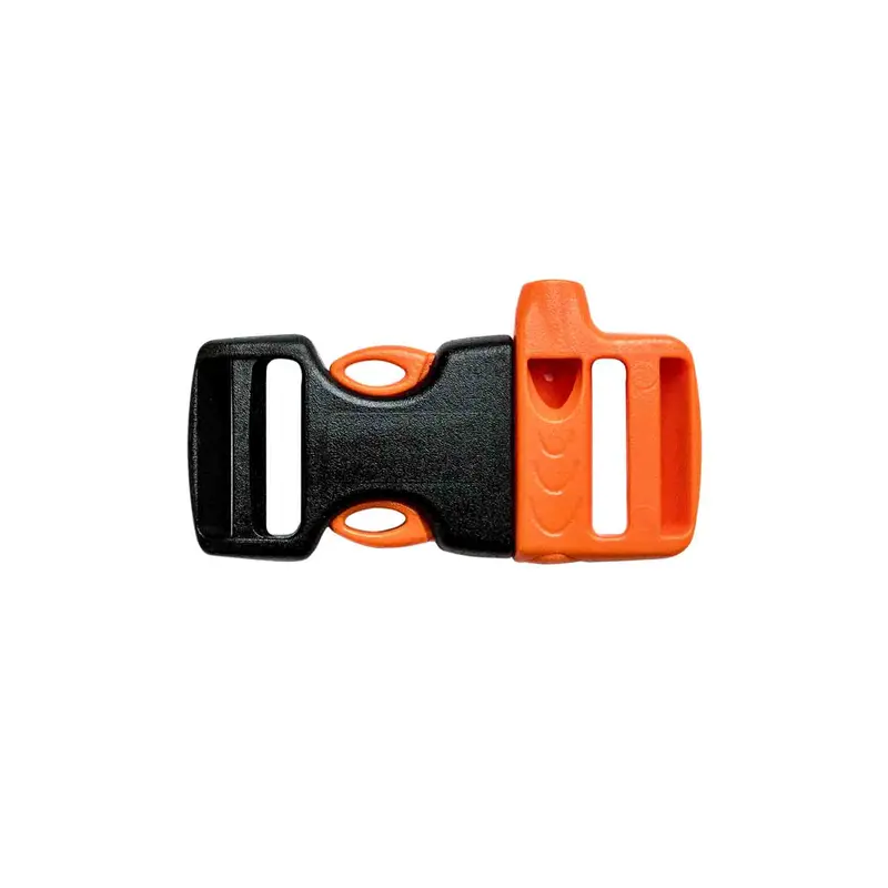 Whistle-Integrated Sternum Strap Buckle 1